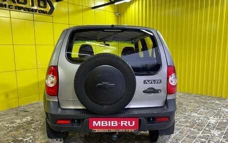 Chevrolet Niva I рестайлинг, 2013 год, 529 000 рублей, 9 фотография