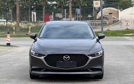 Mazda 3, 2022 год, 1 700 000 рублей, 2 фотография