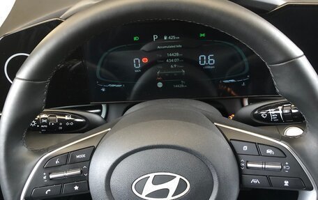 Hyundai Elantra, 2024 год, 2 550 000 рублей, 3 фотография