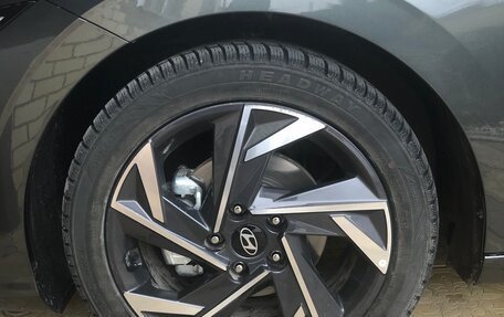 Hyundai Elantra, 2024 год, 2 550 000 рублей, 20 фотография