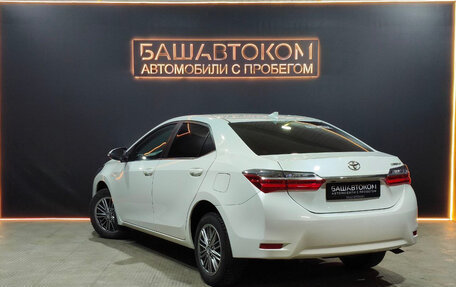Toyota Corolla, 2018 год, 1 850 000 рублей, 2 фотография