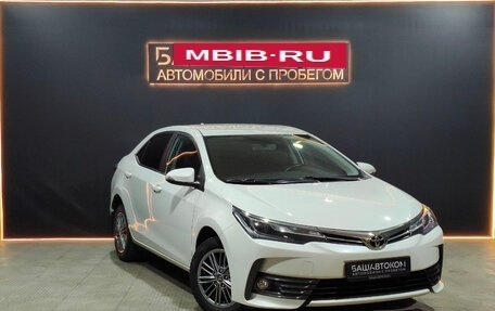 Toyota Corolla, 2018 год, 1 850 000 рублей, 5 фотография