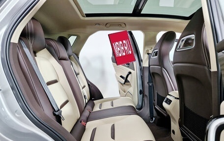FAW Bestune T77, 2024 год, 1 999 000 рублей, 10 фотография