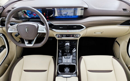 FAW Bestune T77, 2024 год, 1 999 000 рублей, 14 фотография