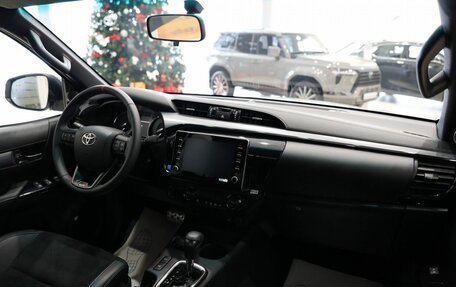 Toyota Hilux VIII, 2025 год, 8 900 000 рублей, 14 фотография