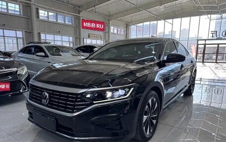 Volkswagen Passat B8 рестайлинг, 2021 год, 2 210 000 рублей, 1 фотография