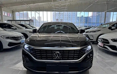 Volkswagen Passat B8 рестайлинг, 2021 год, 2 210 000 рублей, 2 фотография