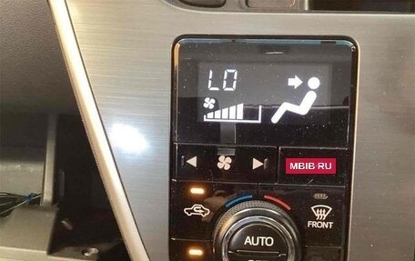 Daihatsu Move VI рестайлинг, 2018 год, 700 000 рублей, 12 фотография