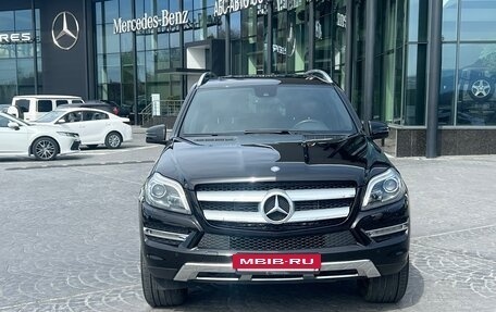 Mercedes-Benz GL-Класс, 2013 год, 2 950 000 рублей, 2 фотография