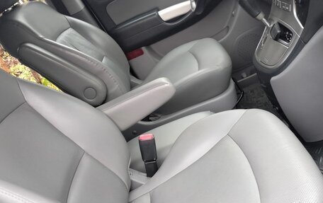 Hyundai Grand Starex Grand Starex I рестайлинг 2, 2013 год, 1 450 000 рублей, 18 фотография