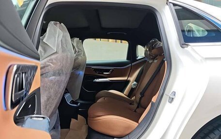 Mercedes-Benz E-Класс, 2024 год, 6 190 000 рублей, 9 фотография