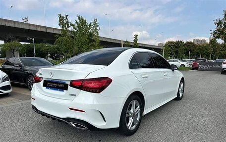 Mercedes-Benz E-Класс, 2024 год, 6 190 000 рублей, 31 фотография