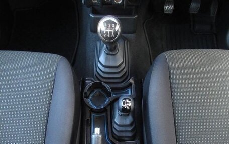 Suzuki Jimny, 2021 год, 1 650 000 рублей, 7 фотография