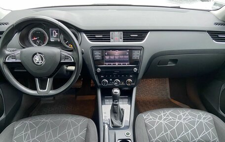Skoda Octavia, 2019 год, 1 929 000 рублей, 10 фотография