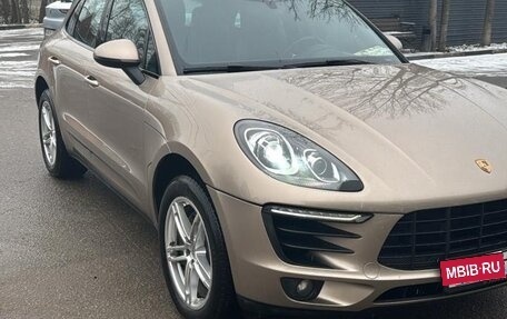 Porsche Macan I рестайлинг, 2016 год, 3 800 000 рублей, 2 фотография