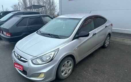 Hyundai Solaris II рестайлинг, 2014 год, 750 000 рублей, 1 фотография