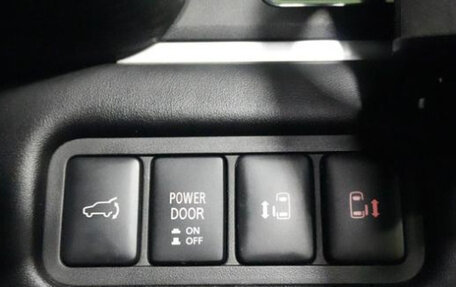 Mitsubishi Delica D:5 I, 2023 год, 2 905 000 рублей, 14 фотография