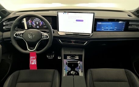 Volkswagen Tiguan, 2025 год, 4 890 000 рублей, 9 фотография