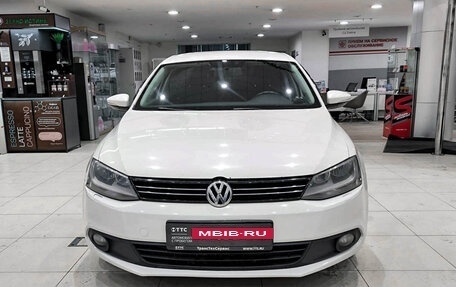 Volkswagen Jetta VI, 2013 год, 1 199 000 рублей, 2 фотография