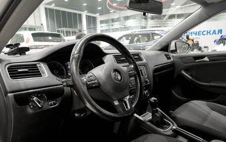 Volkswagen Jetta VI, 2013 год, 1 199 000 рублей, 20 фотография