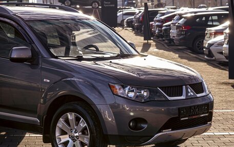 Mitsubishi Outlander III рестайлинг 3, 2008 год, 995 000 рублей, 8 фотография