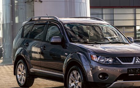 Mitsubishi Outlander III рестайлинг 3, 2008 год, 995 000 рублей, 7 фотография