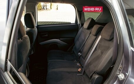 Mitsubishi Outlander III рестайлинг 3, 2008 год, 995 000 рублей, 17 фотография