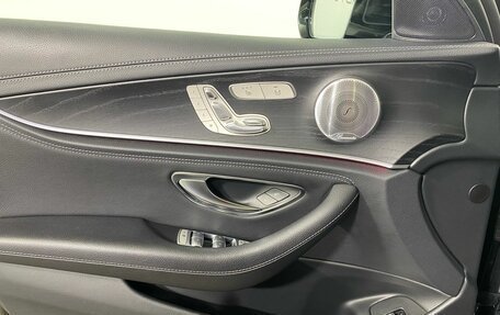 Mercedes-Benz E-Класс, 2019 год, 2 997 000 рублей, 23 фотография