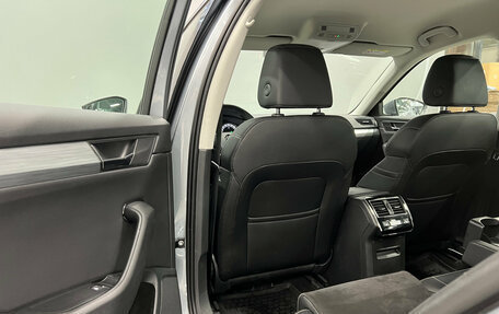 Skoda Superb III рестайлинг, 2021 год, 2 500 000 рублей, 14 фотография