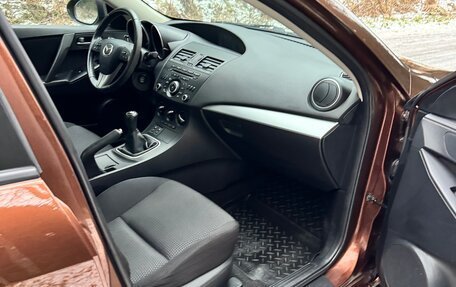 Mazda 3, 2011 год, 850 000 рублей, 11 фотография