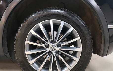 Volkswagen Tiguan II, 2018 год, 3 499 000 рублей, 9 фотография