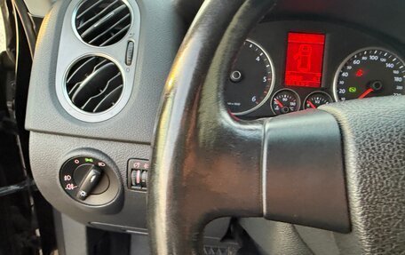 Volkswagen Tiguan I, 2009 год, 850 000 рублей, 33 фотография