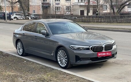BMW 5 серия, 2020 год, 4 900 000 рублей, 1 фотография