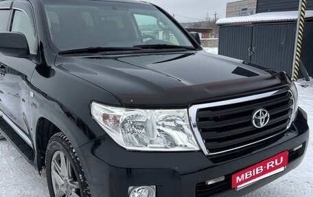 Toyota Land Cruiser 200, 2012 год, 3 500 000 рублей, 10 фотография