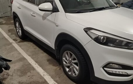 Hyundai Tucson III, 2018 год, 2 100 000 рублей, 2 фотография