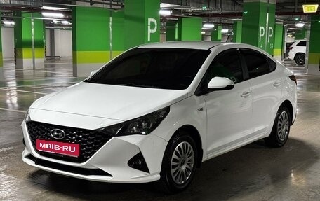 Hyundai Solaris II рестайлинг, 2020 год, 1 400 000 рублей, 1 фотография
