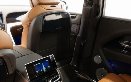 Bentley Bentayga I, 2025 год, 44 500 000 рублей, 17 фотография