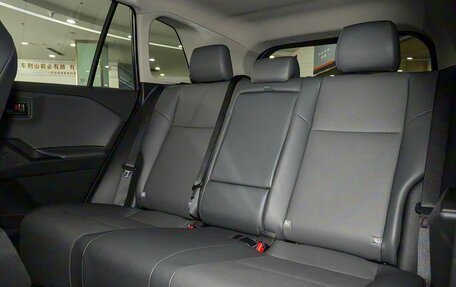 Toyota RAV4, 2025 год, 4 438 083 рублей, 19 фотография