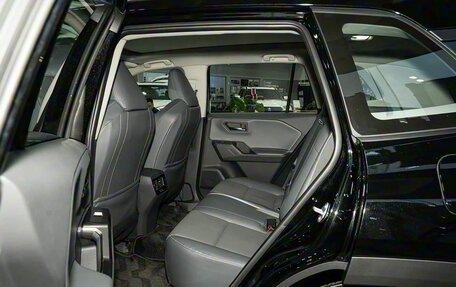 Toyota RAV4, 2025 год, 4 438 083 рублей, 18 фотография