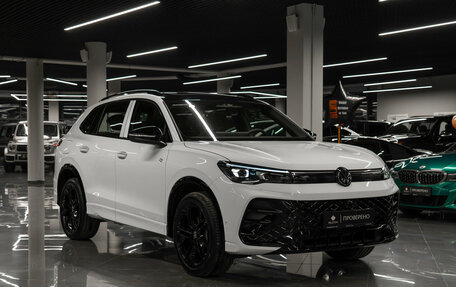 Volkswagen Tiguan, 2025 год, 5 050 000 рублей, 2 фотография