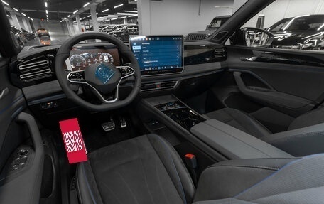 Volkswagen Tiguan, 2025 год, 5 050 000 рублей, 7 фотография