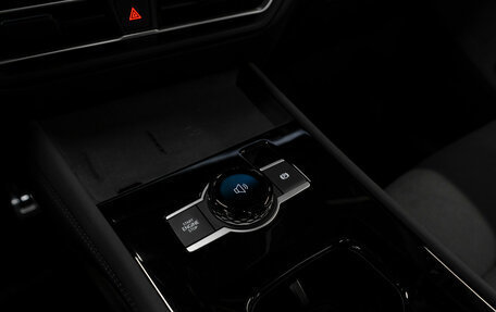 Volkswagen Tiguan, 2025 год, 5 050 000 рублей, 19 фотография