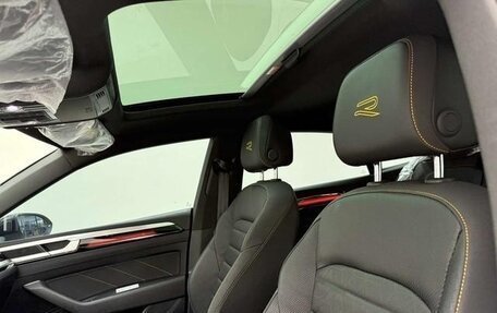 Volkswagen Passat CC, 2025 год, 4 100 000 рублей, 17 фотография