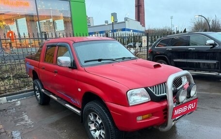 Mitsubishi L200 III рестайлинг, 2006 год, 625 000 рублей, 2 фотография