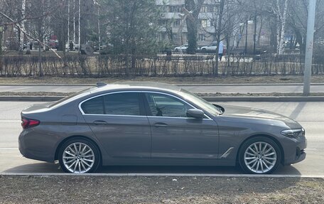 BMW 5 серия, 2020 год, 4 900 000 рублей, 3 фотография