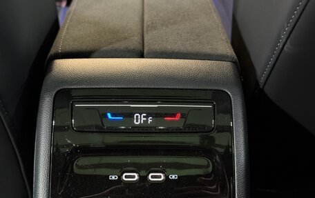 Volkswagen Tiguan, 2025 год, 4 990 000 рублей, 15 фотография