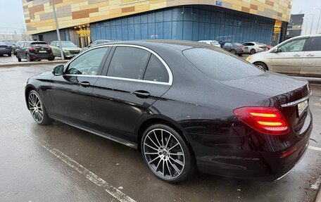 Mercedes-Benz E-Класс, 2017 год, 4 800 000 рублей, 4 фотография