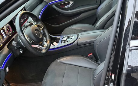 Mercedes-Benz E-Класс, 2017 год, 4 800 000 рублей, 7 фотография