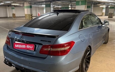 Mercedes-Benz E-Класс, 2010 год, 1 550 000 рублей, 4 фотография