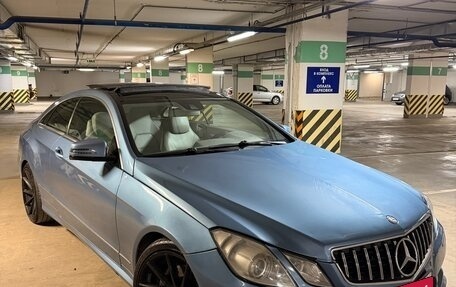 Mercedes-Benz E-Класс, 2010 год, 1 550 000 рублей, 3 фотография